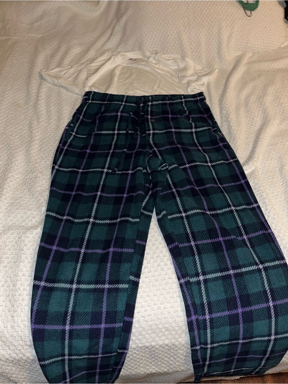 Eddie Bauer Green and Purple Plaid Jogger Pants